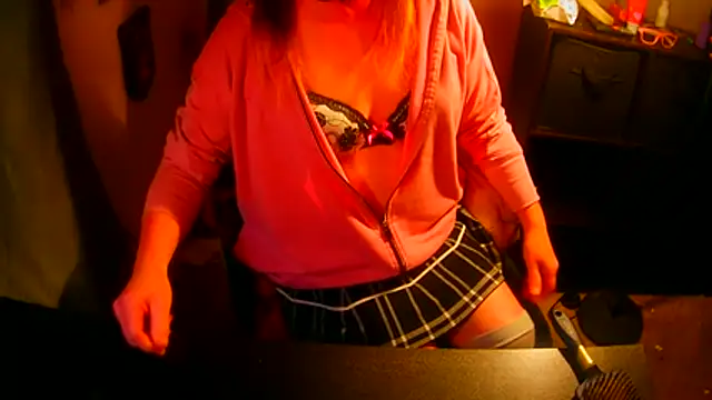 GoodGirlKelly online show from March 16, 1:44 am