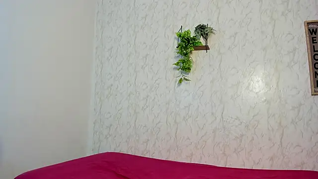 Snapshot of couple_hardroom chatting on February 11, 12:04 am couple hardroom online show from February 11, 12:04 am