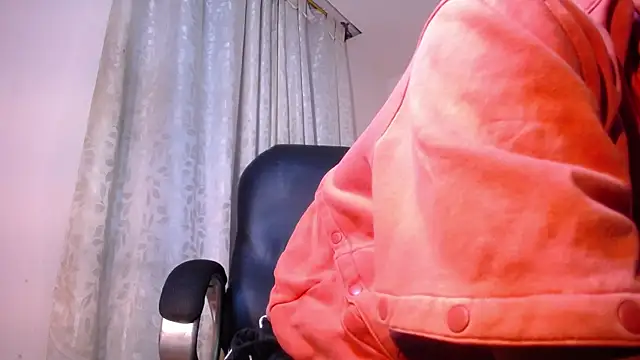 TOMBOYSEXX online show from June 17, 10:39 am