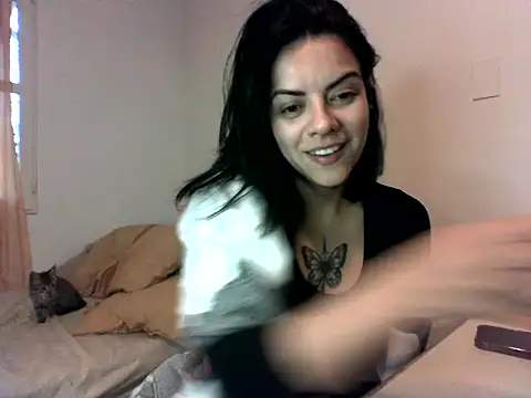 luluclark69 online show from May 16, 8:07 pm