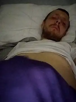 CrookedBunk3527 online show from January 12, 10:15 pm