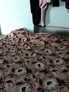 Pooja Love143 online show from February 25, 6:23 am