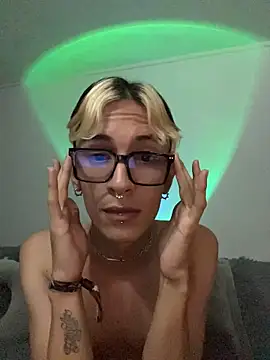 Dracco Velour  online show from February 21, 5:08 am