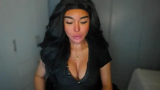 mxshemale ladyboy online show from December 24, 3:27 am