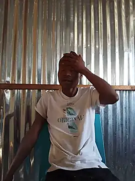 Snapshot of thabisozxz chatting on July 18, 9:24 am thabisozxz online show from July 18, 9:24 am