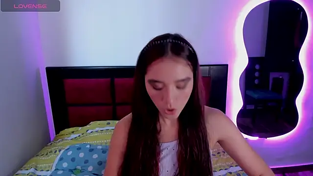 CRISTAL T2 online show from February 26, 6:40 pm