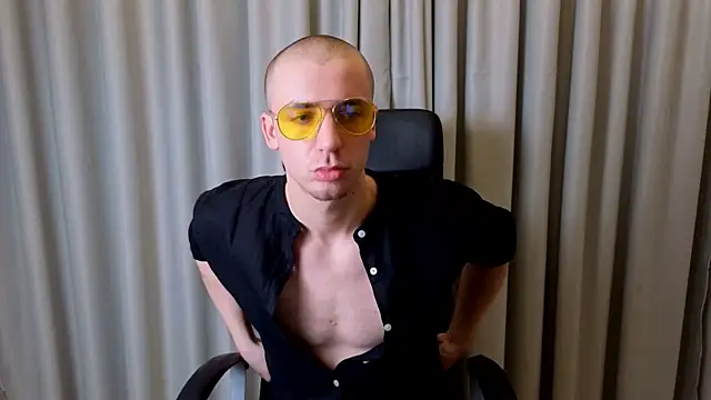 KellenWest online show from March 29, 4:34 am