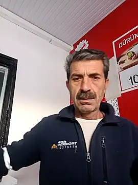 Snapshot of kobra21turki chatting on December 21, 1:07 pm kobra21turki online show from December 21, 1:07 pm