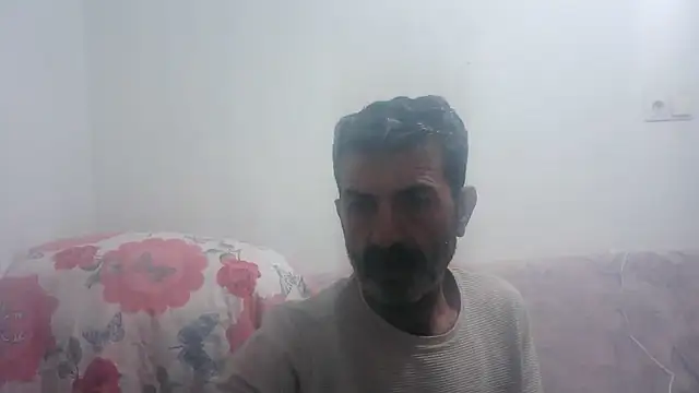 Snapshot of kobra21turki chatting on February 5, 4:44 pm kobra21turki online show from February 5, 4:44 pm