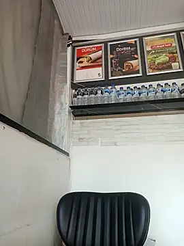 Snapshot of kobra21turki chatting on March 3, 10:32 am kobra21turki online show from March 3, 10:32 am