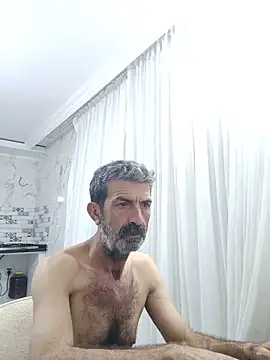 Snapshot of kobra21turki chatting on June 15, 8:44 pm kobra21turki online show from June 15, 8:44 pm