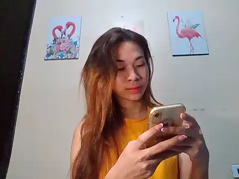 Snapshot of _ursweetceleste_ chatting on April 5, 5:32 pm ursweetceleste online show from April 5, 5:32 pm