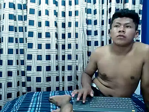 toomixxx online show from March 4, 7:58 am