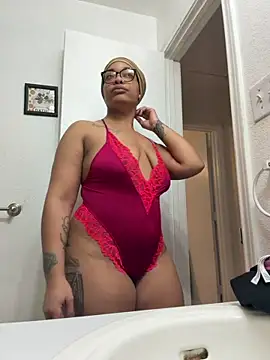 SweeTexasKyn online show from April 25, 4:26 am