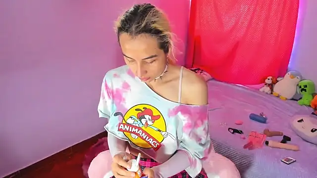 Elis-Darling online show from February 14, 6:15 pm