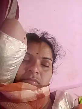 Uma pande online show from February 4, 10:04 pm