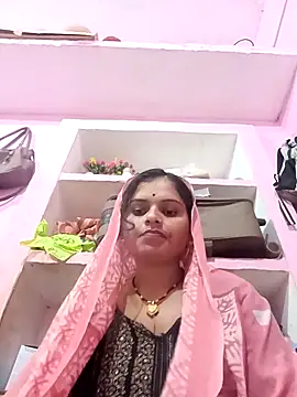 Uma pande online show from February 11, 3:50 pm