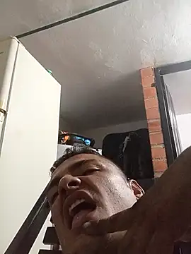 Snapshot of Ardo1899 chatting on February 12, 10:05 pm Ardo1899 online show from February 12, 10:05 pm