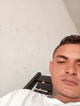 Snapshot of Ardo1899 chatting on February 25, 1:43 pm Ardo1899 online show from February 25, 1:43 pm