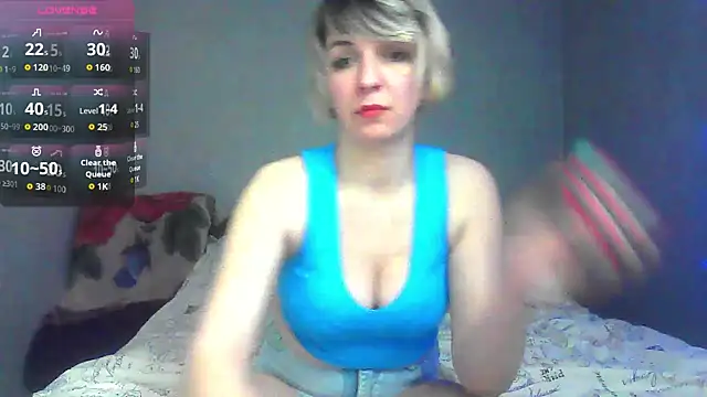 Lana Foxyy online show from April 10, 7:51 pm