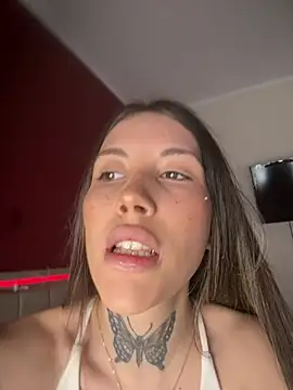 saphirafox online show from March 11, 1:39 pm