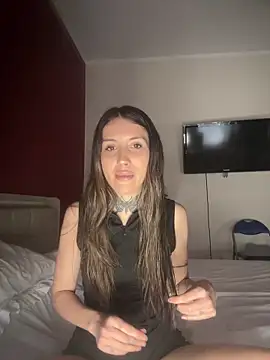 saphirafox online show from March 18, 1:47 pm