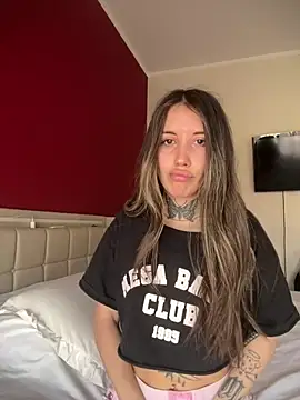 saphirafox online show from March 24, 1:49 pm