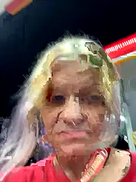 Snapshot of lindzybella chatting on September 19, 7:21 am lindzybella online show from September 19, 7:21 am