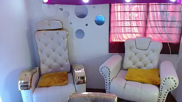 David and Jonas online show from February 26, 6:18 pm