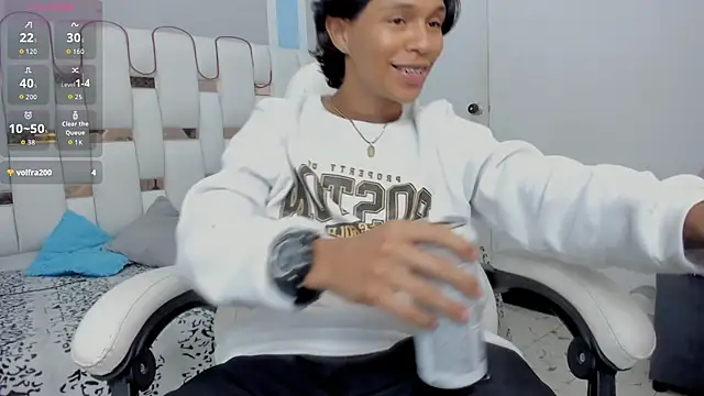 AndyKings 1 online show from December 19, 3:35 am