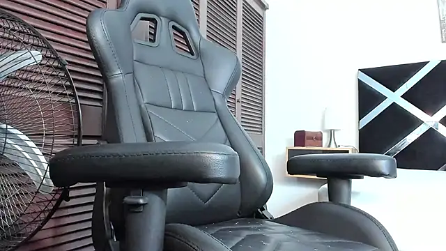 AndyKings 1 online show from June 5, 3:02 am