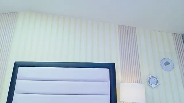 ScarlettFoox online show from April 7, 7:36 pm