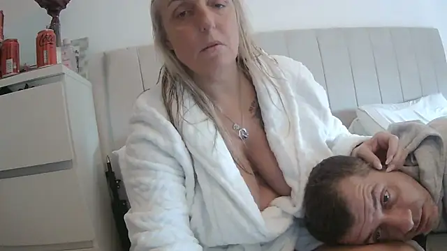 theblondecocklover online show from February 22, 3:32 pm