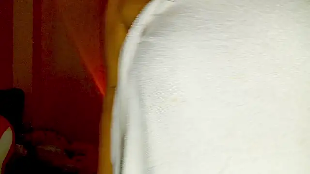 Snapshot of yera_sh chatting on January 7, 11:40 pm yera sh online show from January 7, 11:40 pm