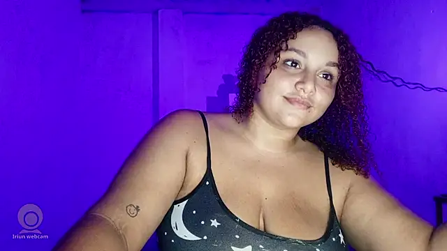 Snapshot of yera_sh chatting on February 14, 2:30 am yera sh online show from February 14, 2:30 am