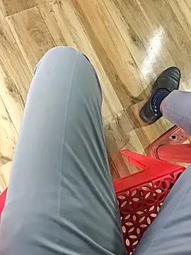 AqueousCrepe online show from April 13, 12:43 pm