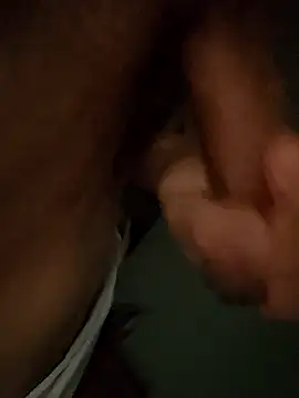 Snapshot of L_hotcream chatting on February 5, 10:53 am L hotcream online show from February 5, 10:53 am