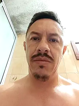 L hotcream online show from April 4, 11:40 am