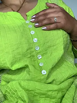 Snapshot of missmisha01 chatting on January 11, 6:51 am missmisha01 online show from January 11, 6:51 am