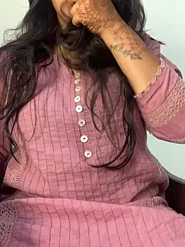 Snapshot of missmisha01 chatting on February 7, 12:09 pm missmisha01 online show from February 7, 12:09 pm