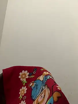 Snapshot of missmisha01 chatting on February 16, 2:13 pm missmisha01 online show from February 16, 2:13 pm