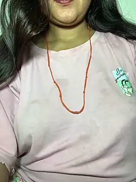 missmisha01 online show from April 8, 3:23 pm