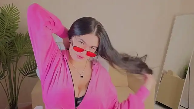 Mia Evelyn online show from January 11, 12:48 am