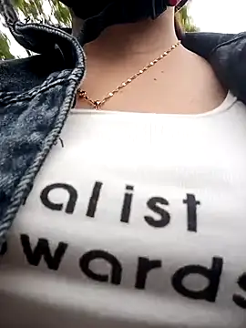 lanahotvn online show from March 25, 8:09 am