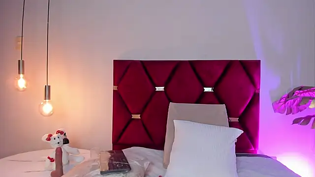 GahiaBelucci online show from January 5, 5:27 pm