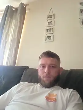 Snapshot of yandy_p90 chatting on June 16, 9:12 am yandy p90 online show from June 16, 9:12 am