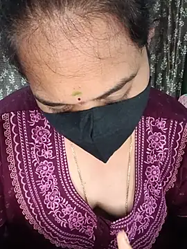 maduri   online show from August 4, 2:37 am