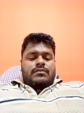 Snapshot of yourwellman chatting on February 22, 6:24 am yourwellman online show from February 22, 6:24 am