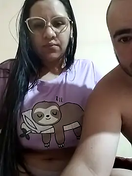 Snapshot of kathe_2910 chatting on July 12, 1:40 am kathe 2910 online show from July 12, 1:40 am