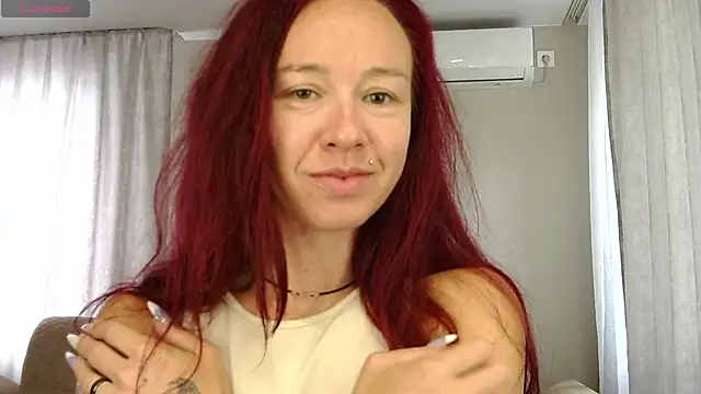 Snapshot of Spoty_Kate_ chatting on July 10, 1:54 am Spoty Kate online show from July 10, 1:54 am